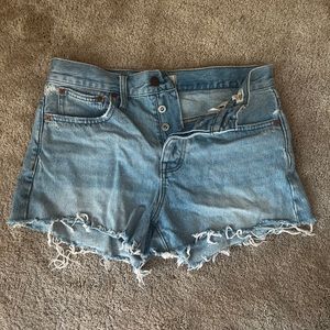 Madewell shorts - size 26 (runs big)